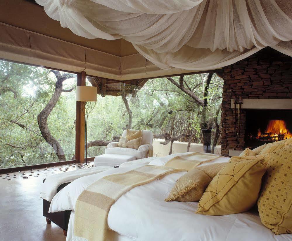 Sanctuary Makanyane Safari Lodge マディクウェ野生保護区 エクステリア 写真